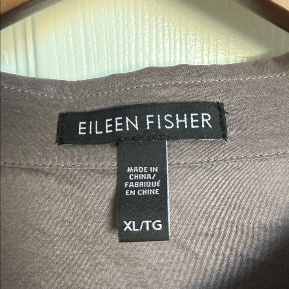Eileen Fisher Women’s purple Long Sleeve Button Down Silk Blouse XL - Picture 6 of 12